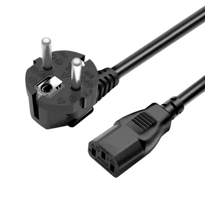 Zwarte 3G-verlenglijnkabel AC-stroomkabel In voorraad koper IEC Europa EU Pure VDE CEE PVC 0,75mm 1,5M Kartonnen doos