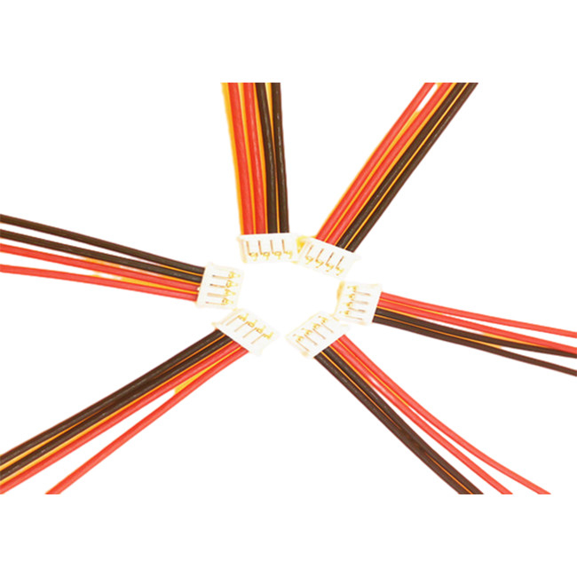 De hoogtewijfje van MOLEX 51021 4pin 1.25mm met 24 AGW draaduitrusting voor Beslag