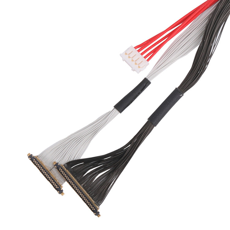 I-PEX 20531-034T-01 met een pitch van 0,25 mm aangepaste kabel naar 20633-210T-02S met dezelfde pitch van 0,25 mm