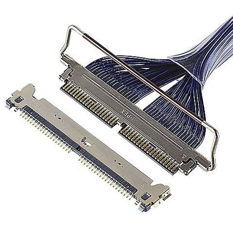 Geschikt voor kleine verbindingsruimte CABLINE-CAL 30P Micro Coaxial Cable 20728 20777-040T-01