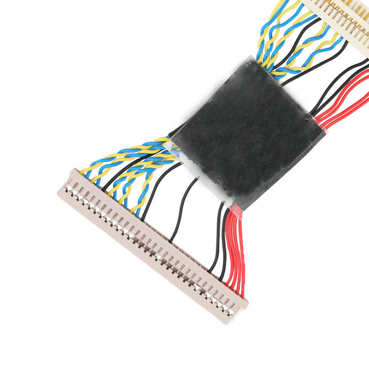 De LVDS-EDP-kabel van  DF14-30S-1.25C naar JAE FI-X30 is geconfigureerd